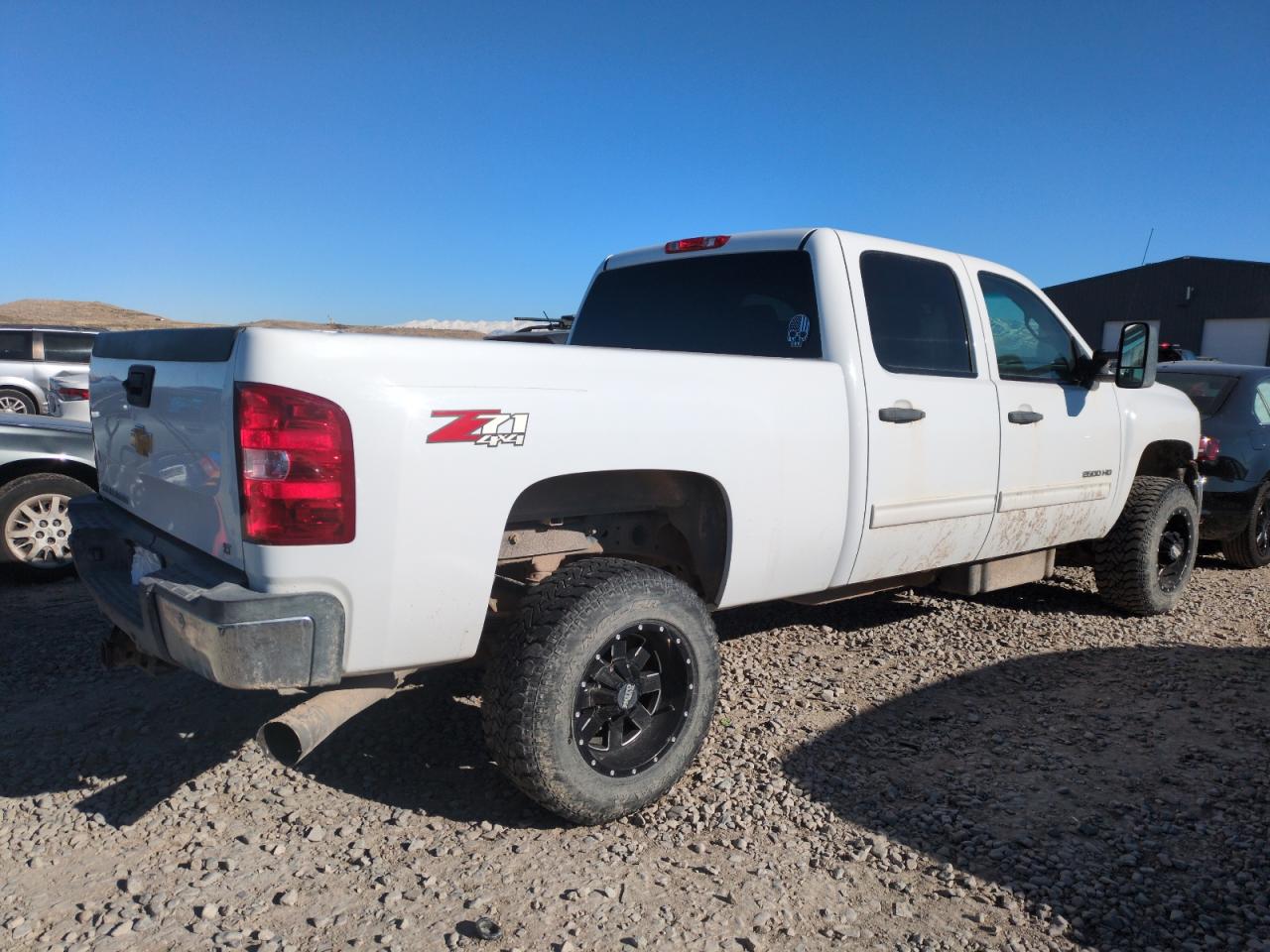 2012 Chevrolet Silverado - Image 3