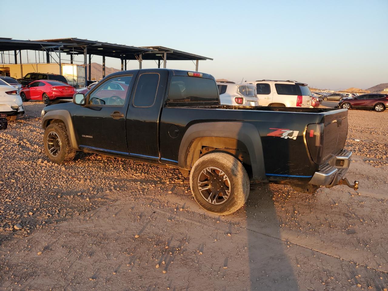 2005 Chevrolet Colorado - Image 2
