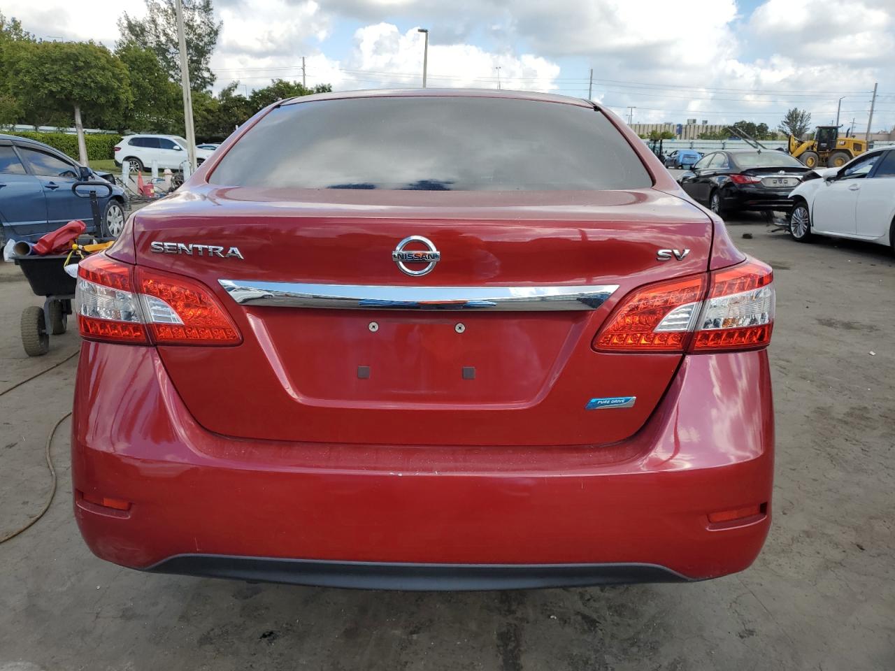 2013 Nissan Sentra - Image 6