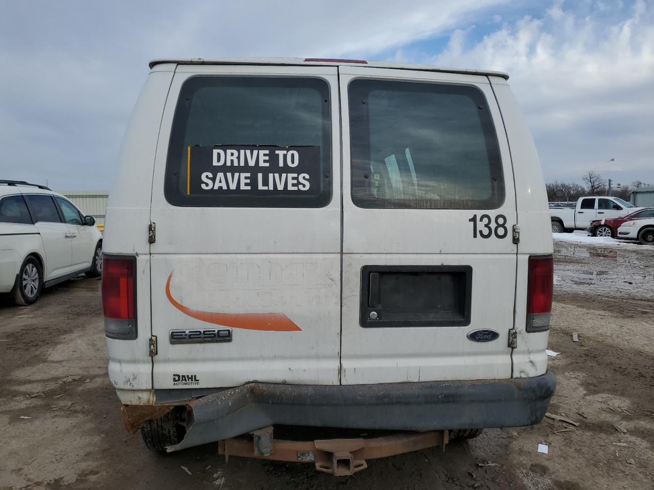 2008 Ford Econoline - Image 6