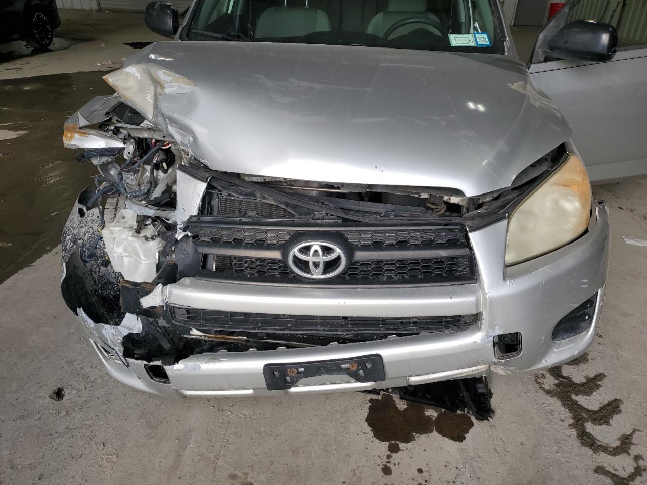 2009 Toyota RAV 4 - Image 12