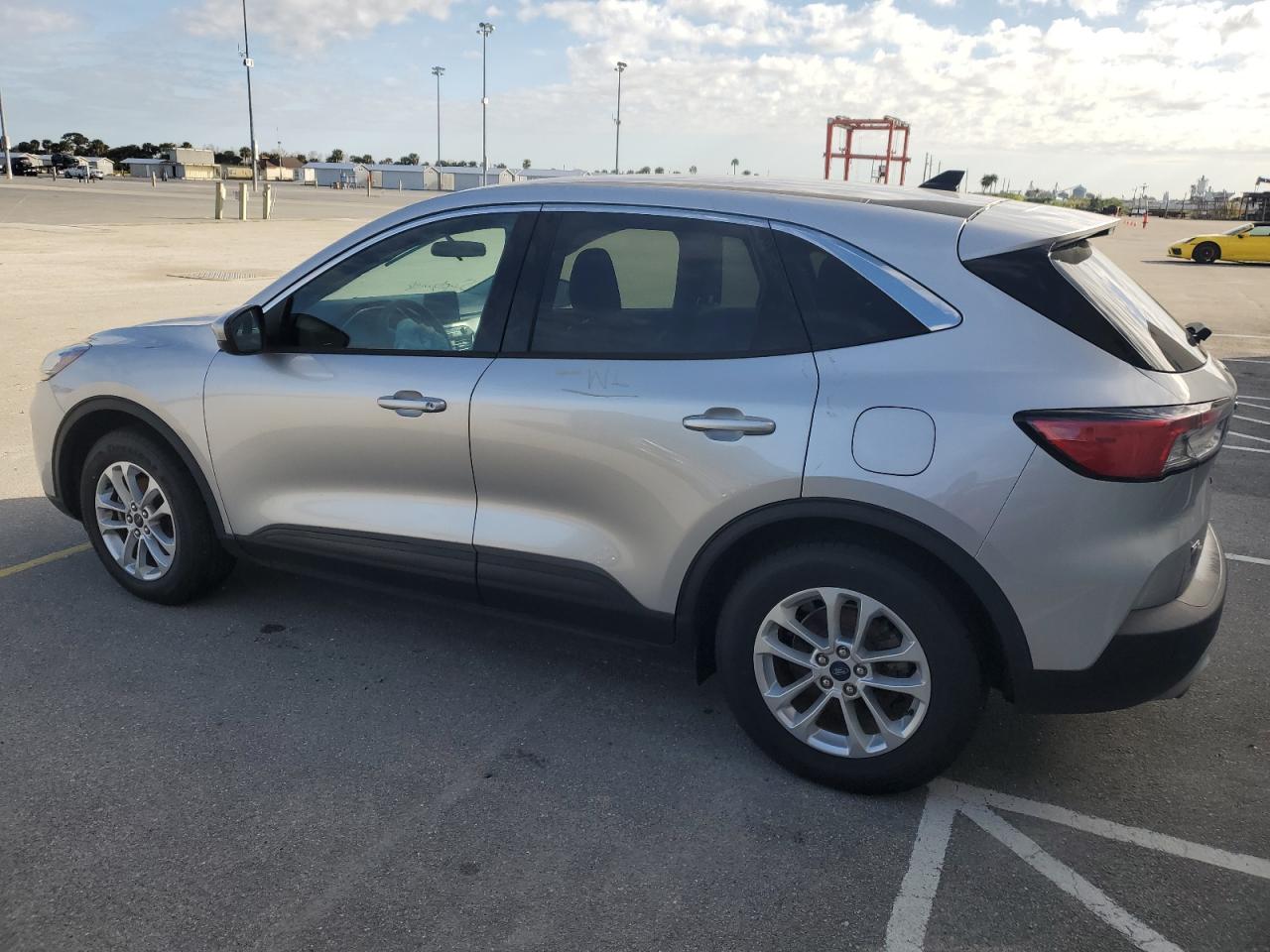 2020 Ford Escape - Image 2
