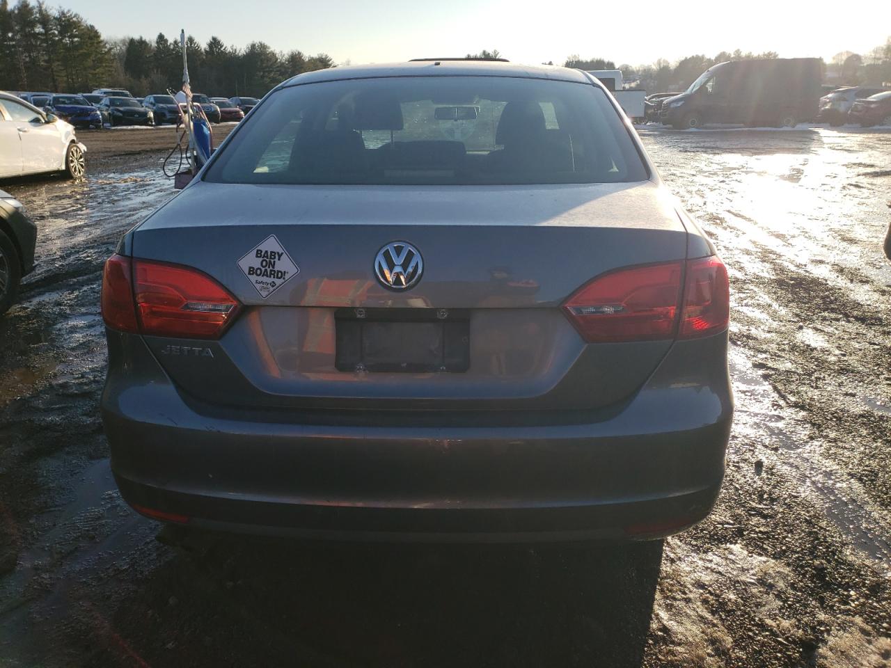 2014 Volkswagen Jetta - Image 6