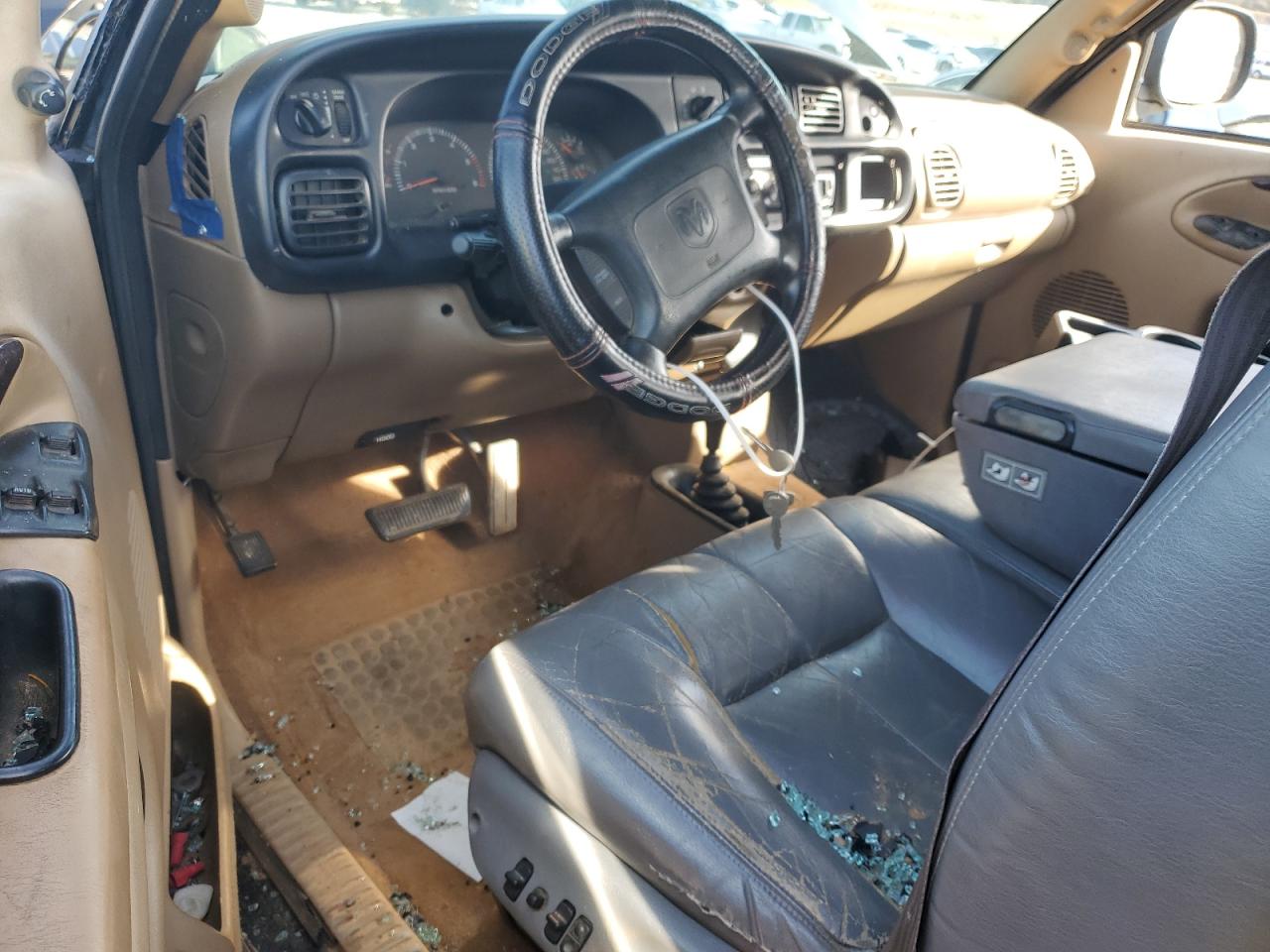 1999 Dodge RAM - Image 8