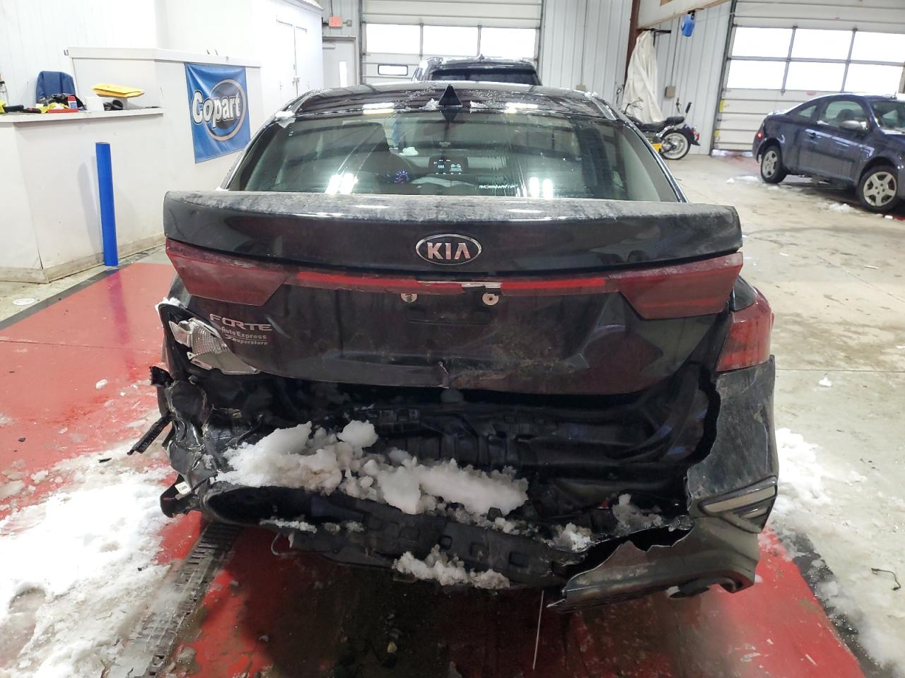 2019 Kia Forte - Image 6