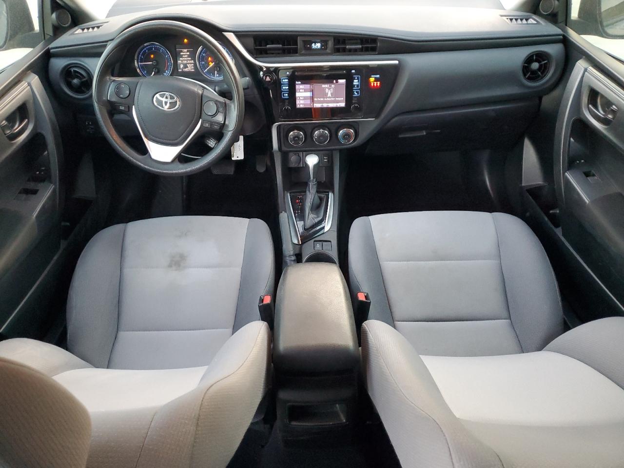 2018 Toyota Corolla - Image 8