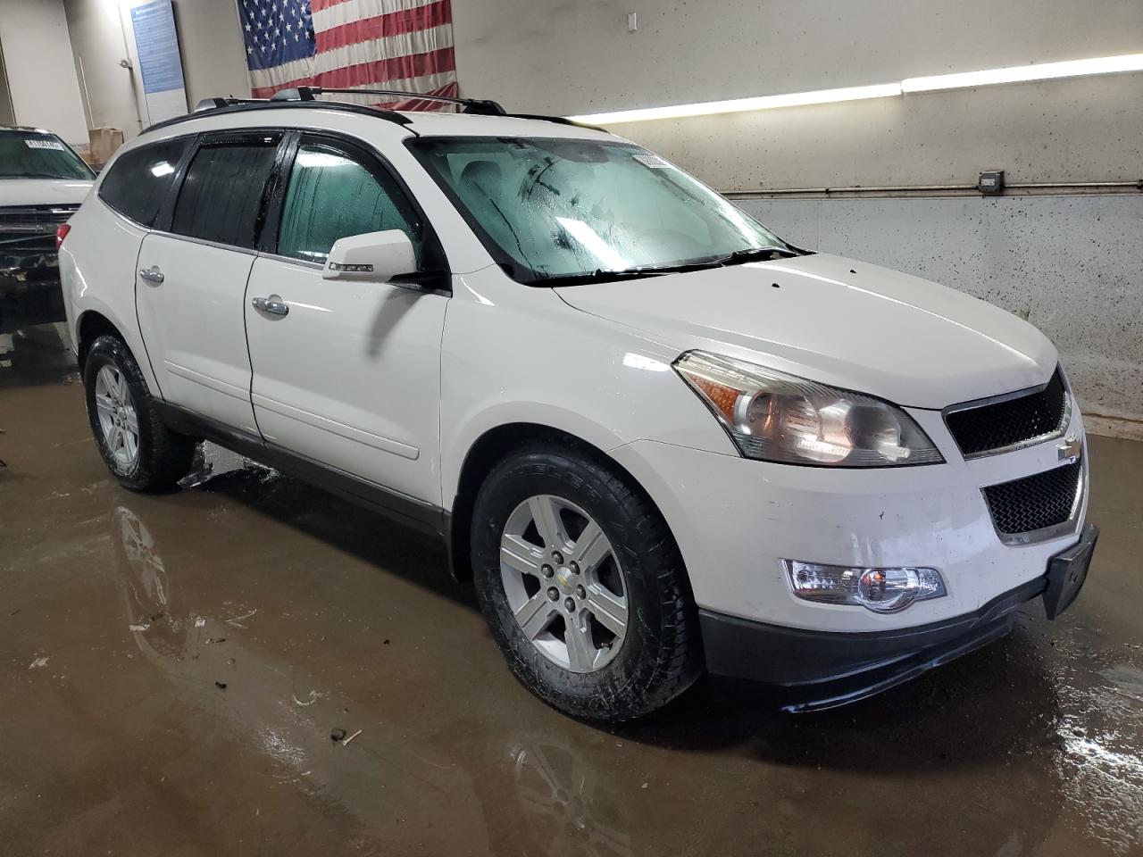 2011 Chevrolet Traverse - Image 4
