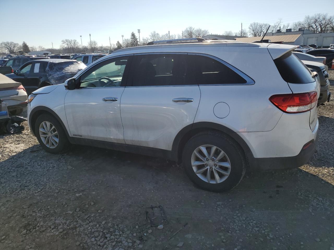 2017 Kia Sorento - Image 2