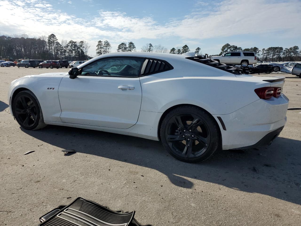 2020 Chevrolet Camaro - Image 2
