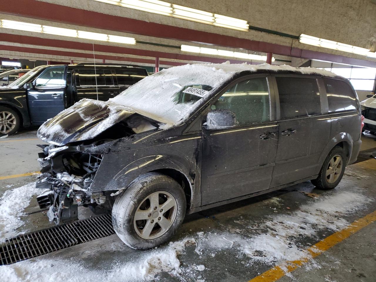 2011 Dodge Caravan - Image 1