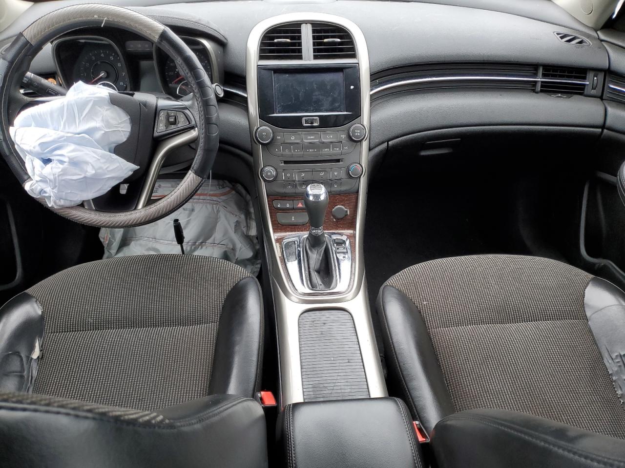 2013 Chevrolet Malibu - Image 8