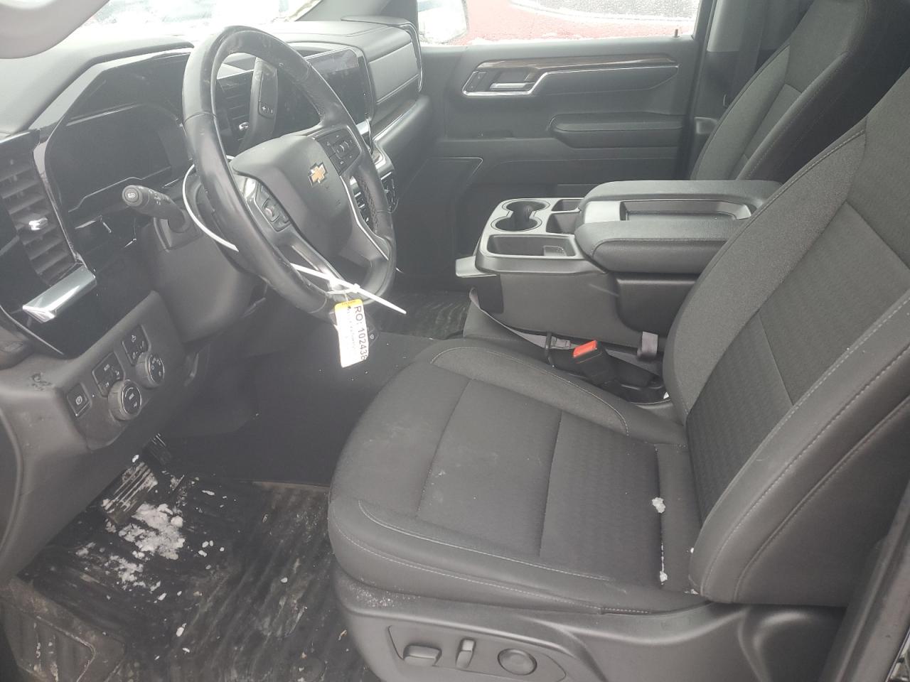 2023 Chevrolet Silverado - Image 7