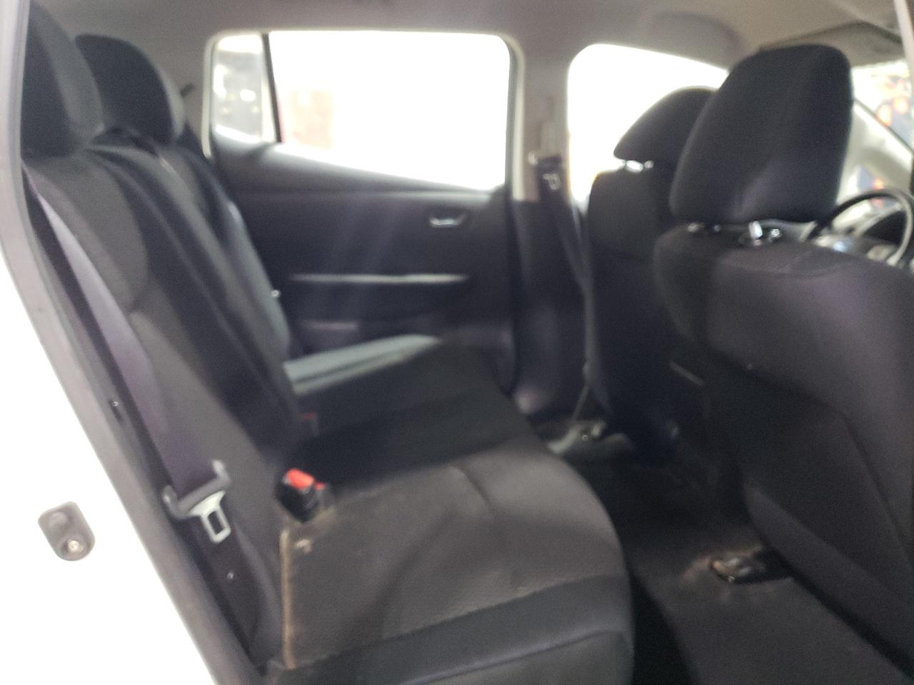 2014 Nissan Leaf - Image 10