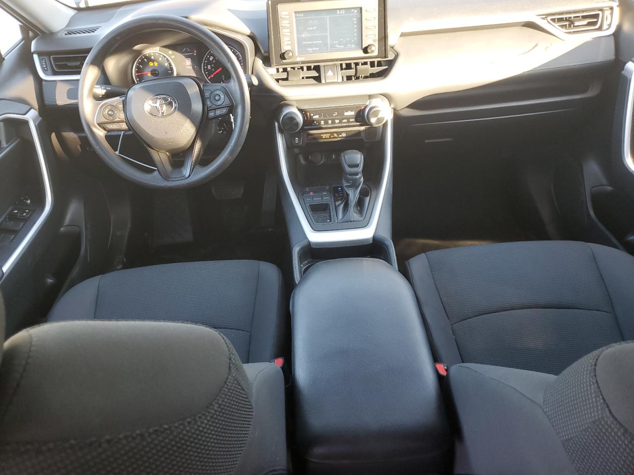 2021 Toyota RAV 4 - Image 8