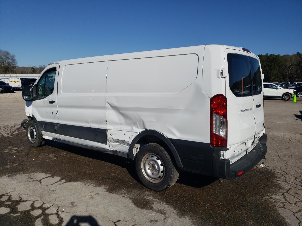 VIN 1FTBW1Y85NKA62108 2022 FORD TRANSIT no.2