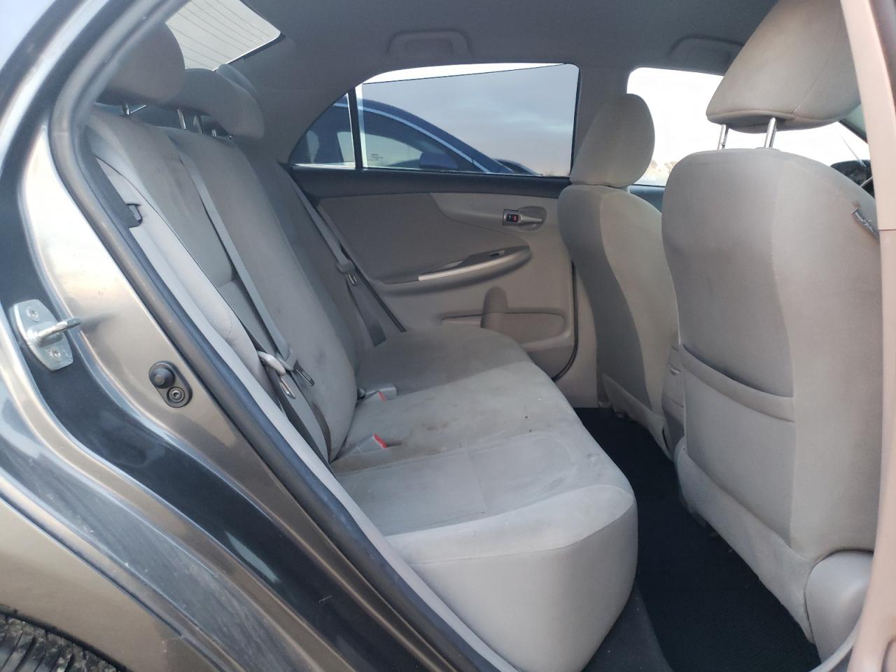 2012 Toyota Corolla - Image 10