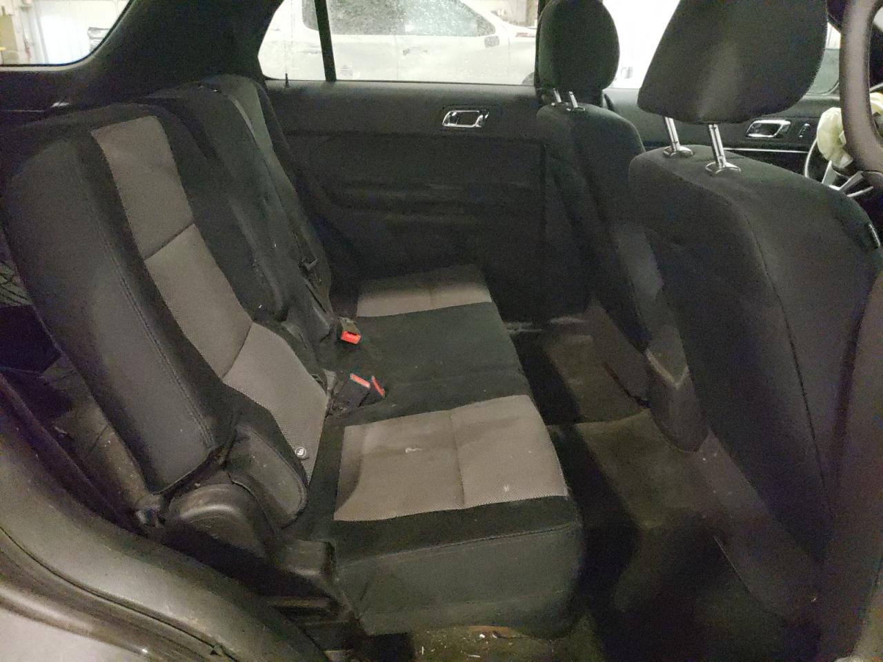 2013 Ford Explorer - Image 11