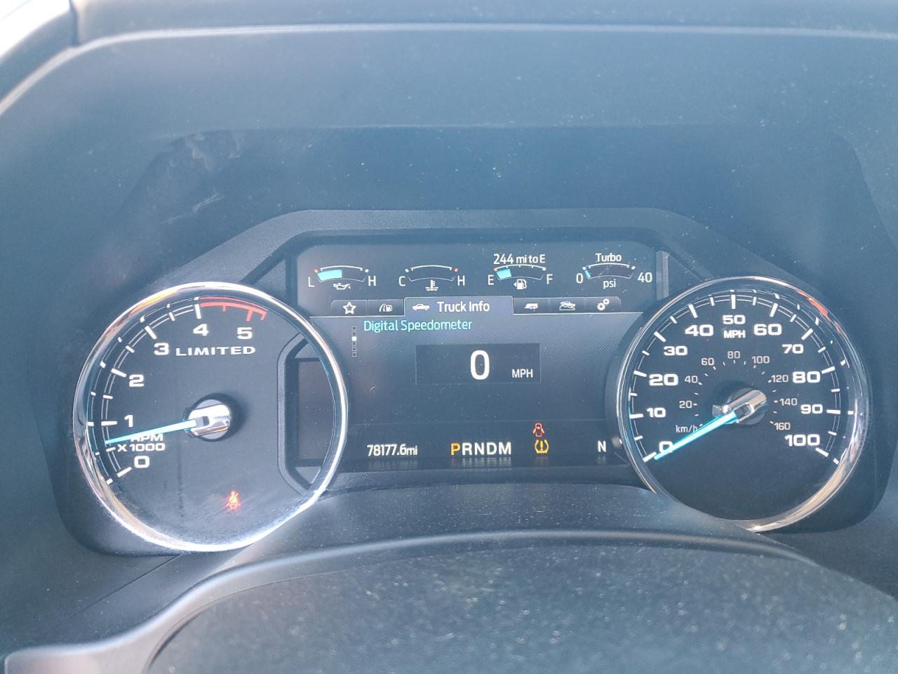 2020 Ford F350 - Image 9
