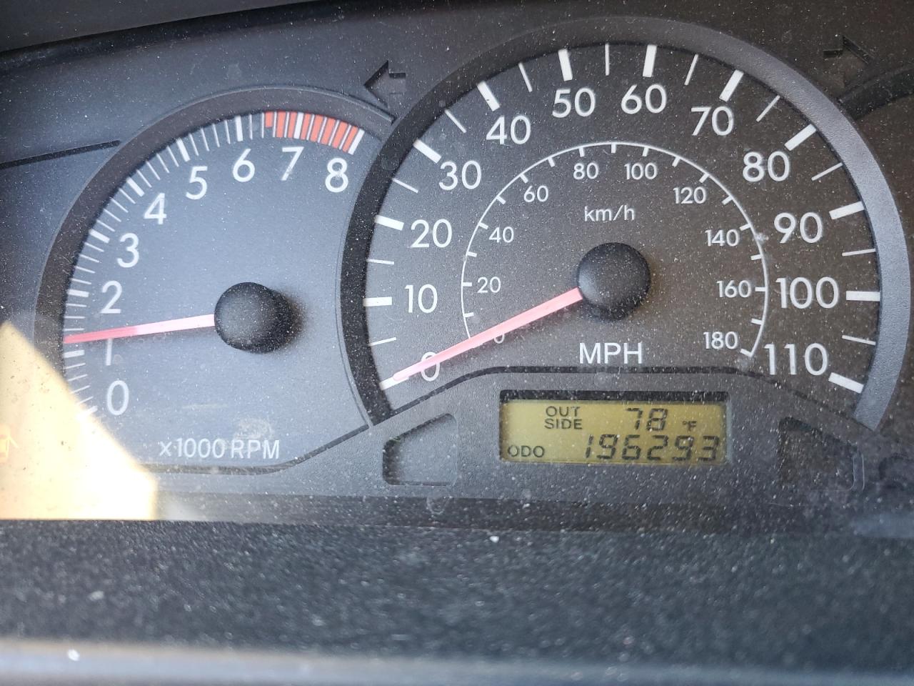 2005 Toyota Corolla - Image 9