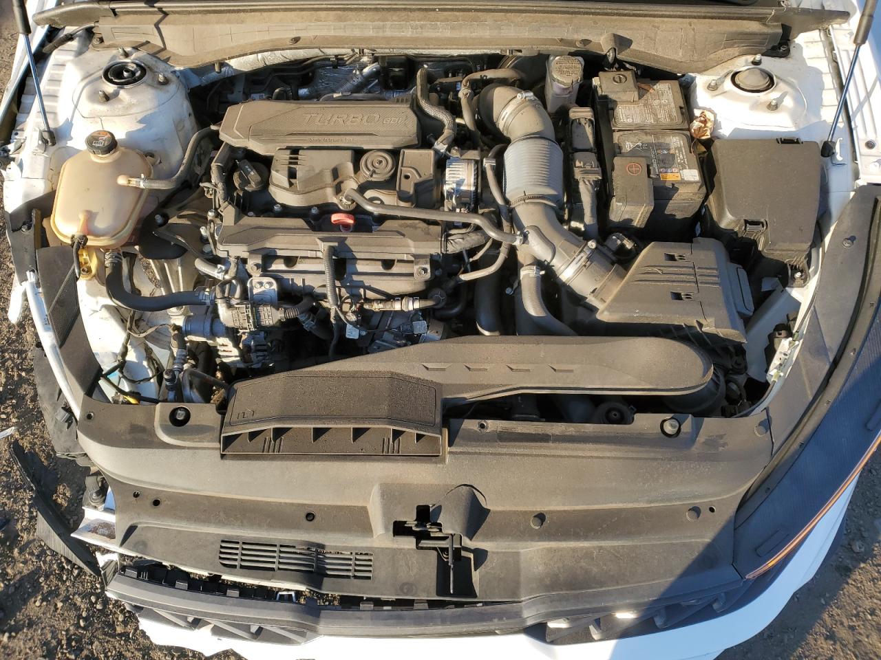 2022 Kia K5 - Image 12