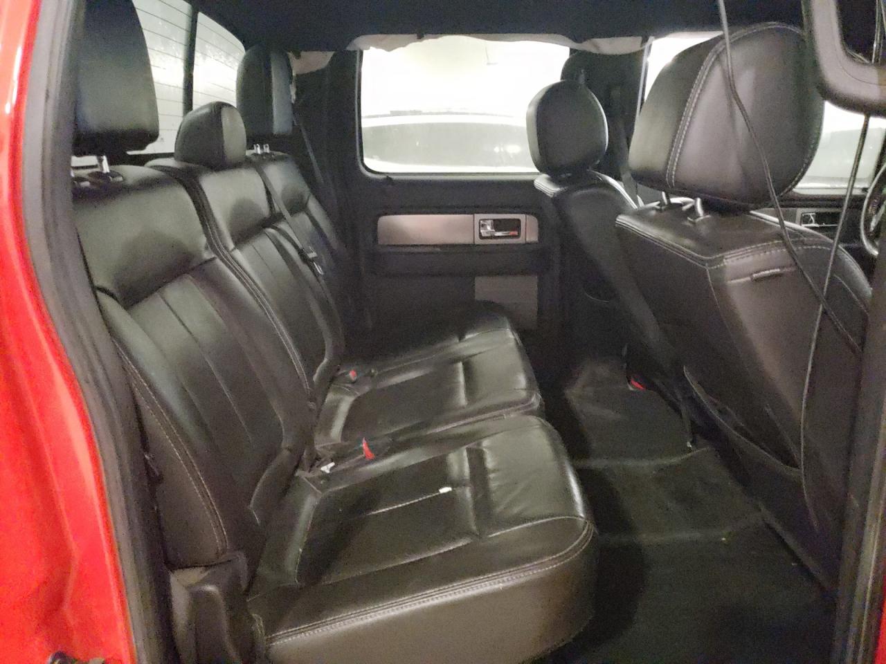 2013 Ford F-150 - Image 10