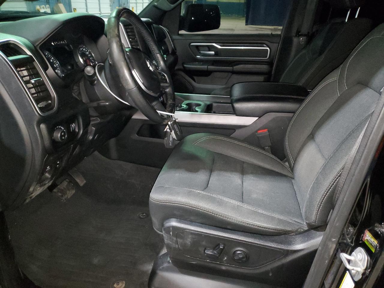 2020 RAM 1500 - Image 7