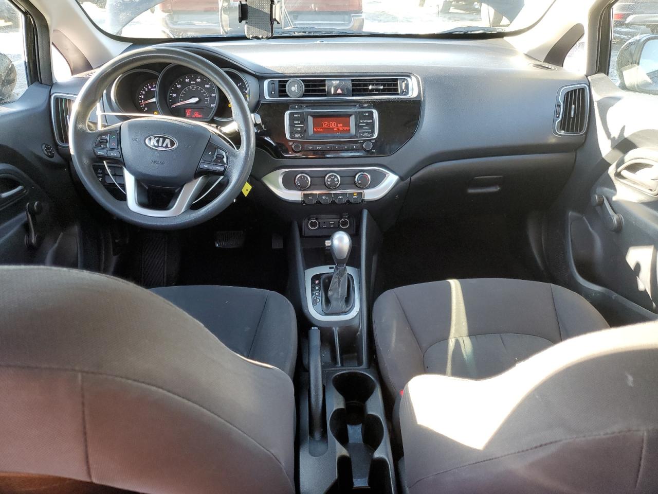 2017 Kia Rio - Image 8