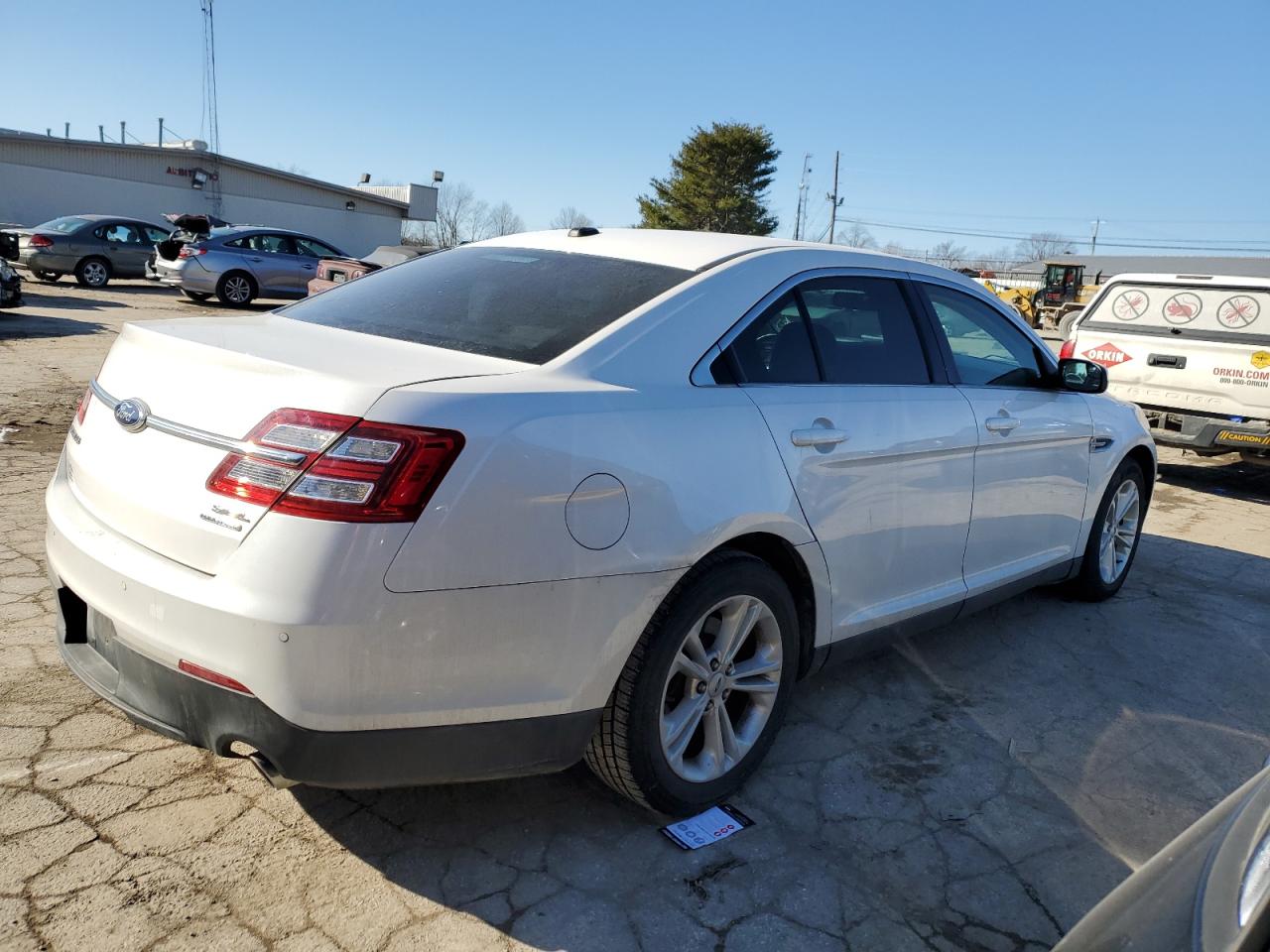 2013 Ford Taurus - Image 3