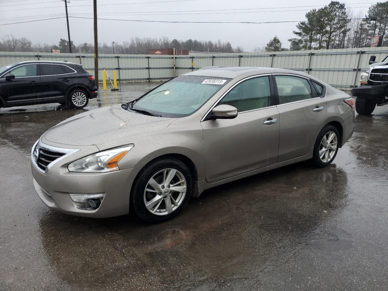2014 Nissan Altima - Image 1