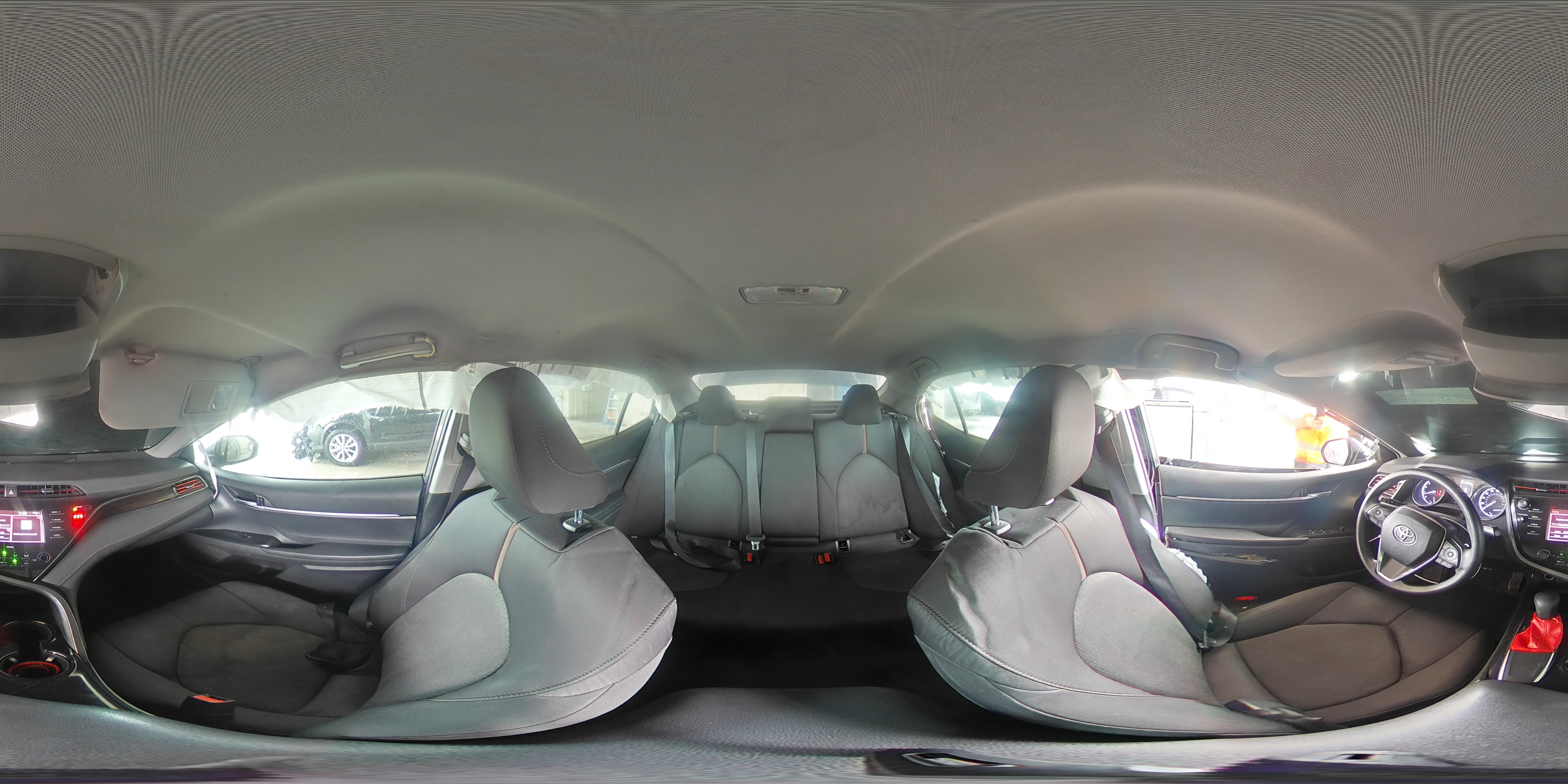 2020 Toyota Camry - Image 14