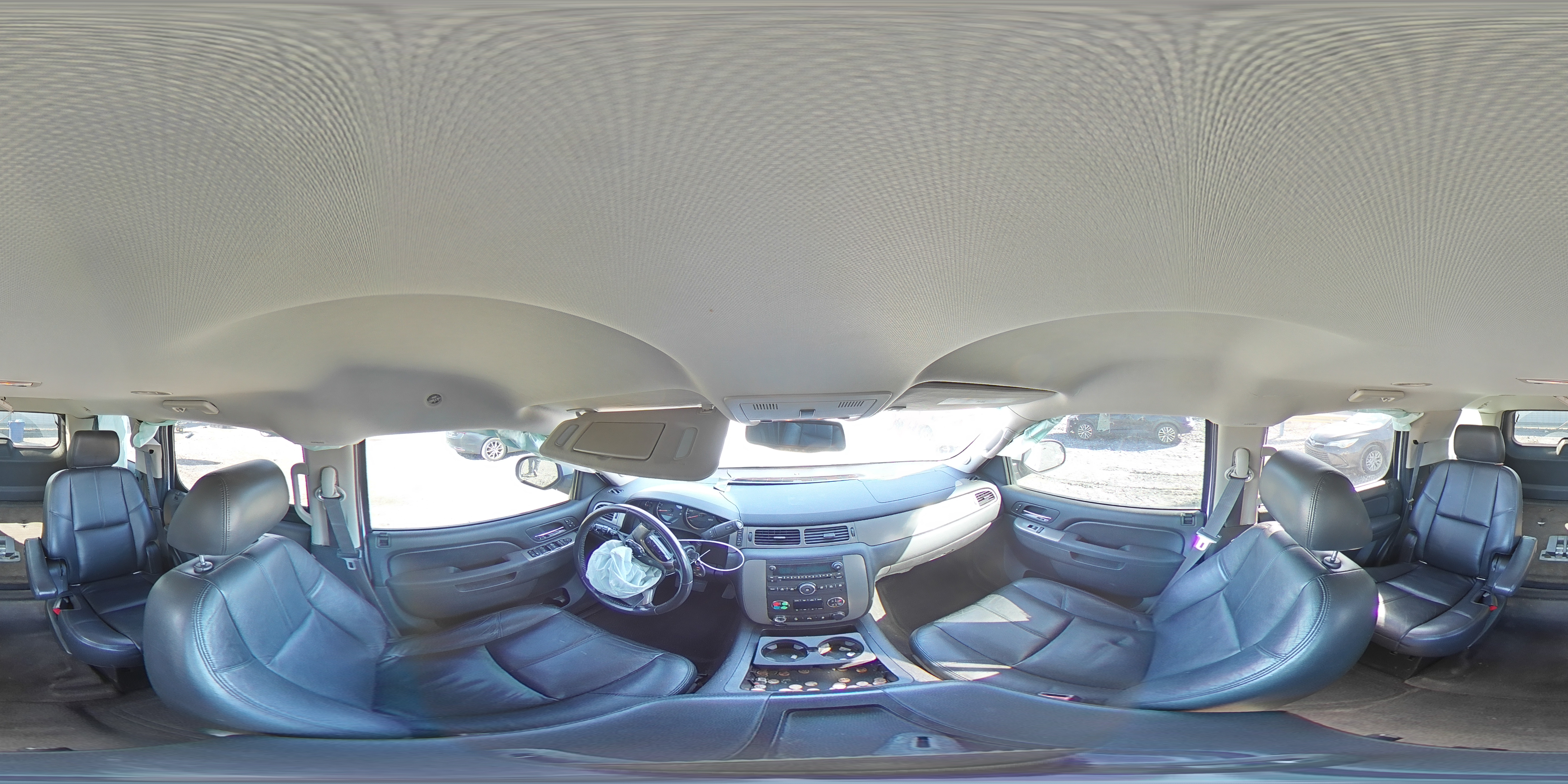 2013 Chevrolet Tahoe - Image 13