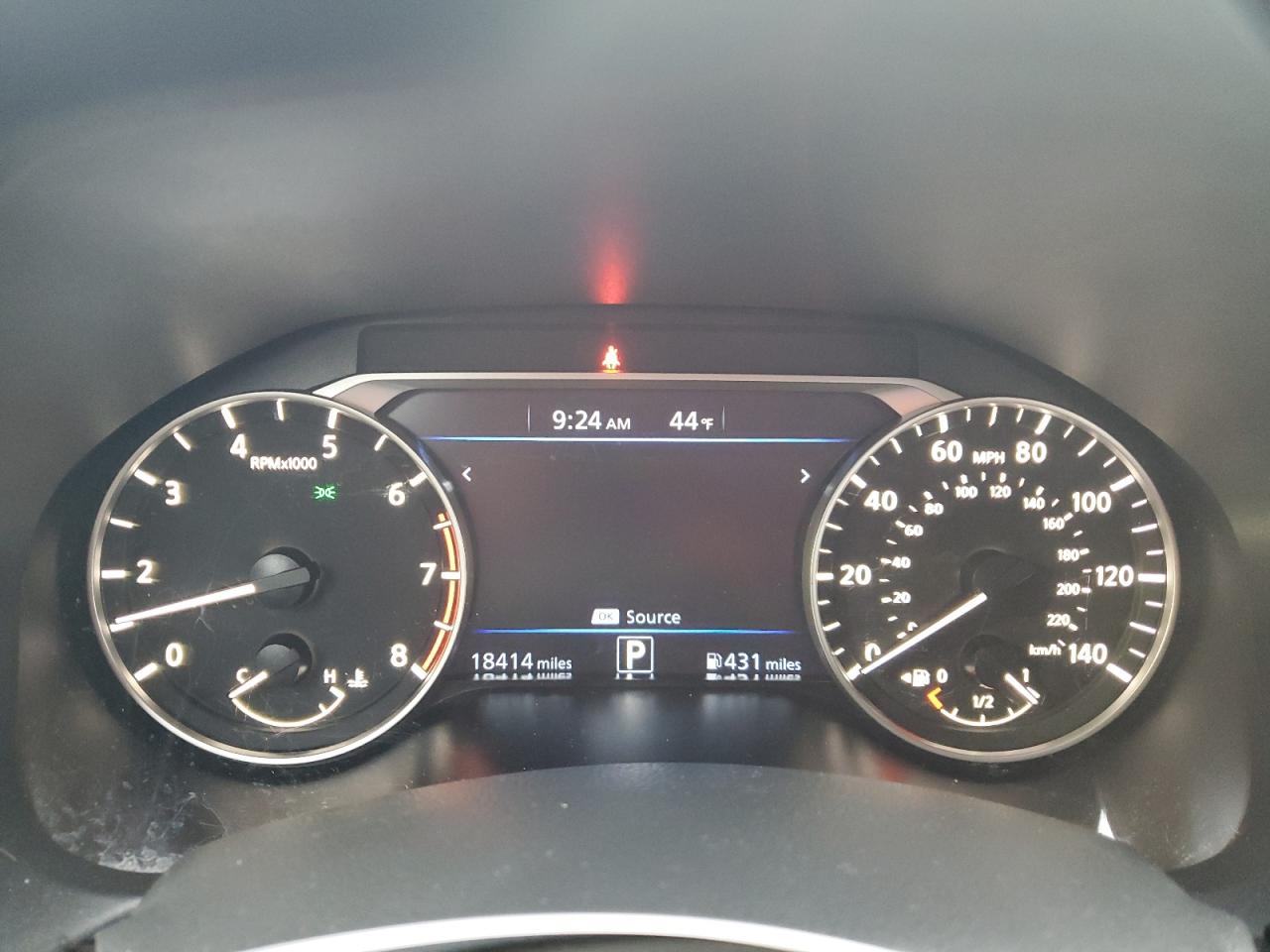 2024 Nissan Altima - Image 9