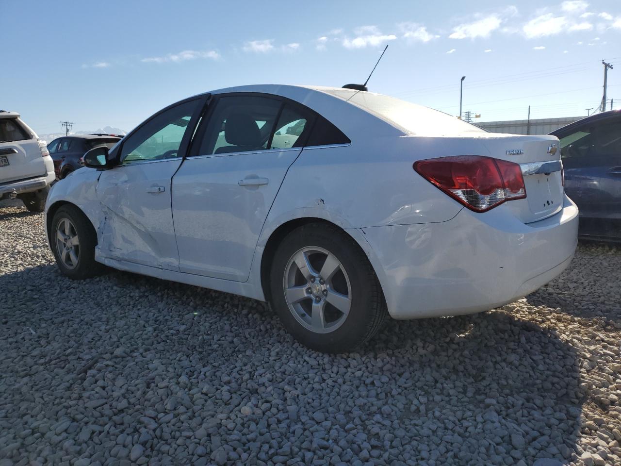 2015 Chevrolet Cruze - Image 2