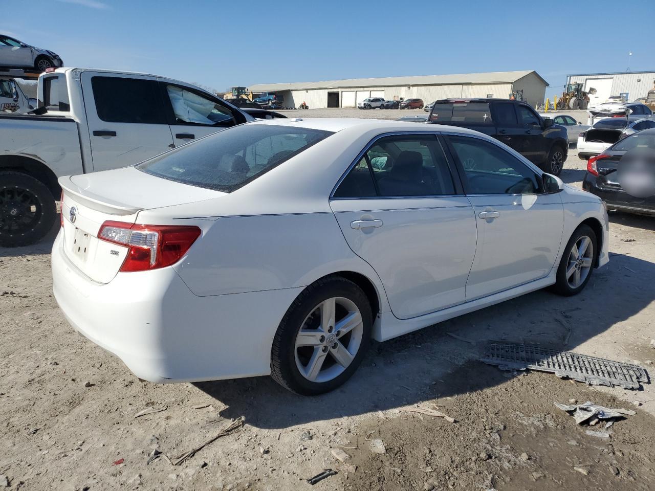 2012 Toyota Camry - Image 3