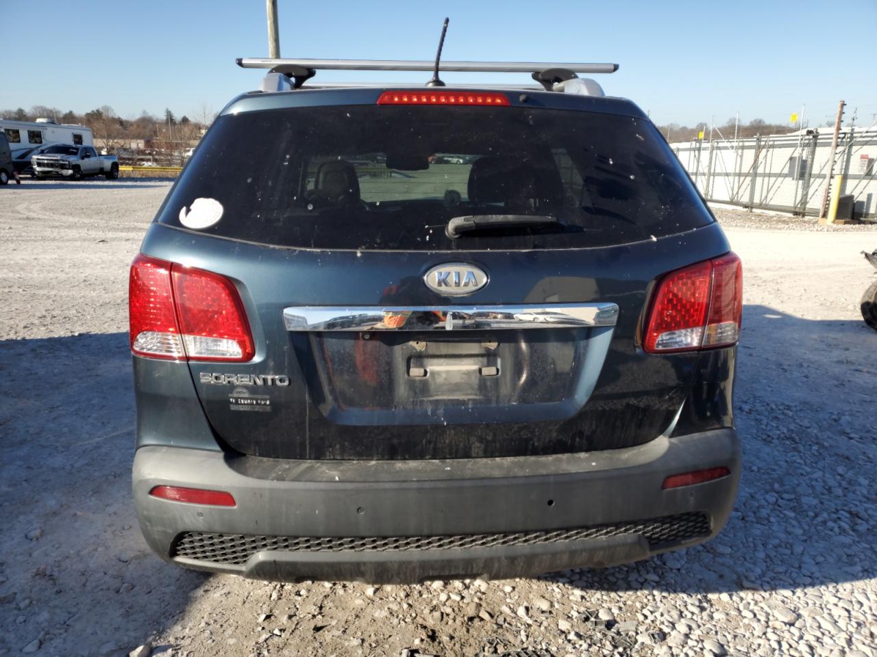 2011 Kia Sorento - Image 6