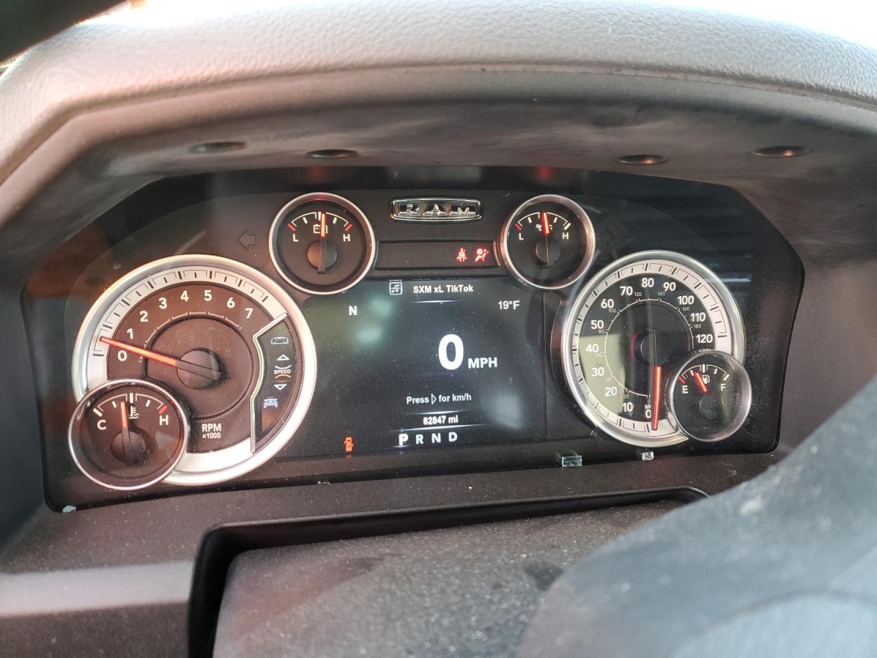 2015 RAM 2500 - Image 9