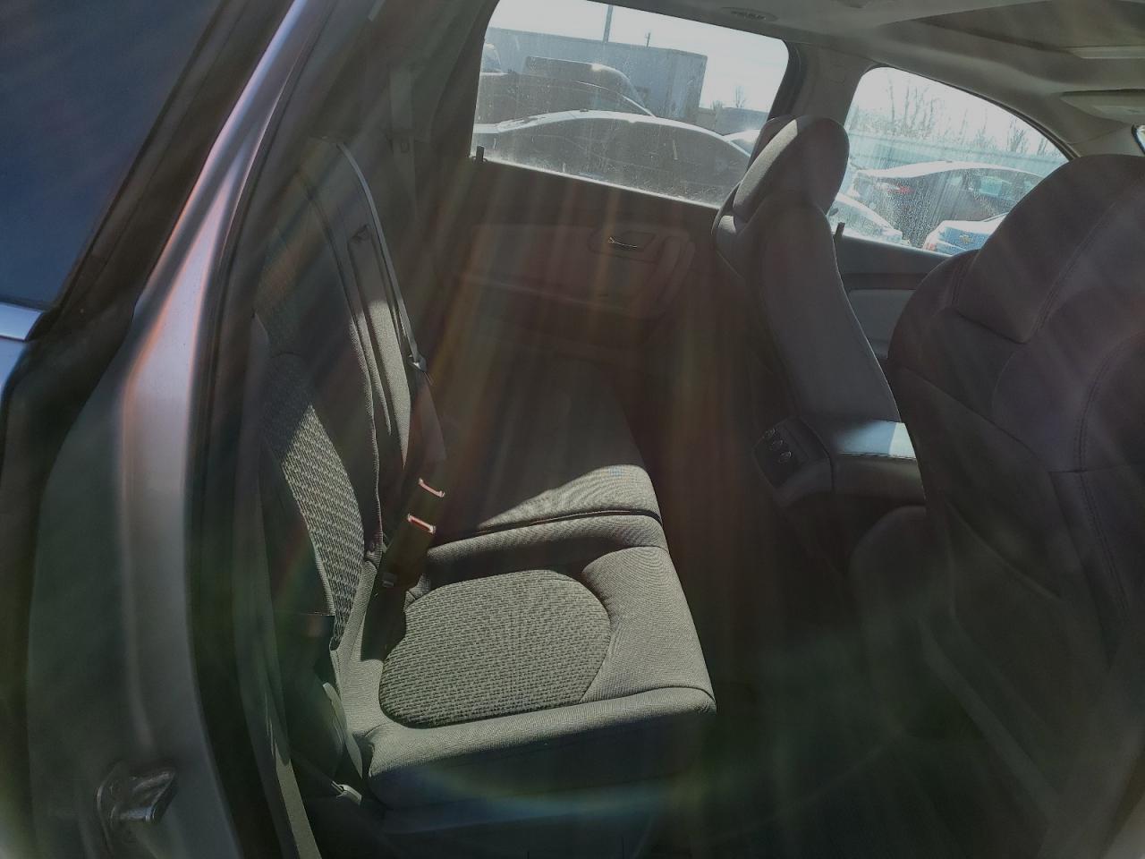 2011 Chevrolet Traverse - Image 11