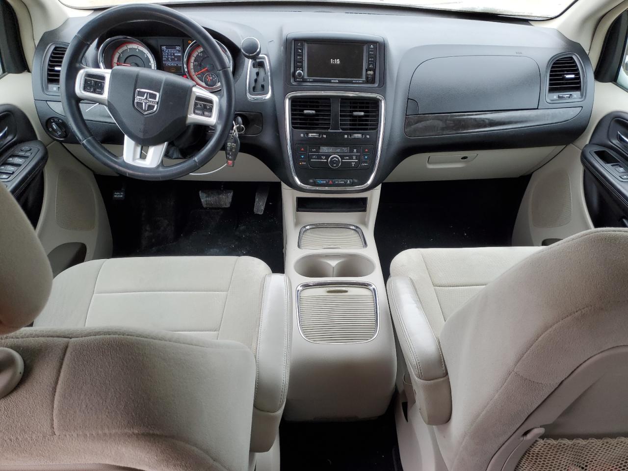 2013 Dodge Caravan - Image 8