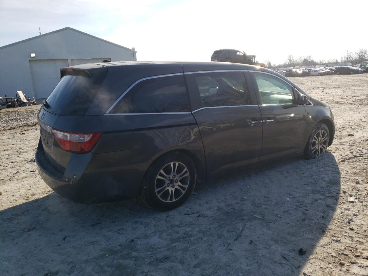 2013 Honda Odyssey - Image 3