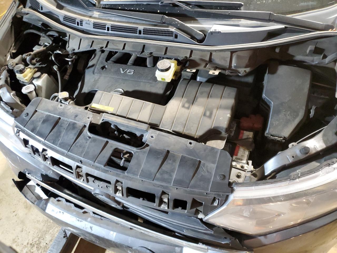 2016 Nissan Quest - Image 12