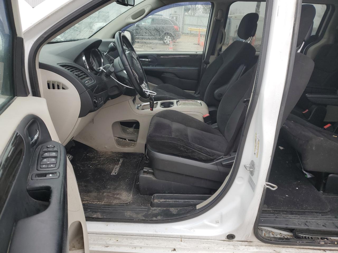 2015 Dodge Caravan - Image 7