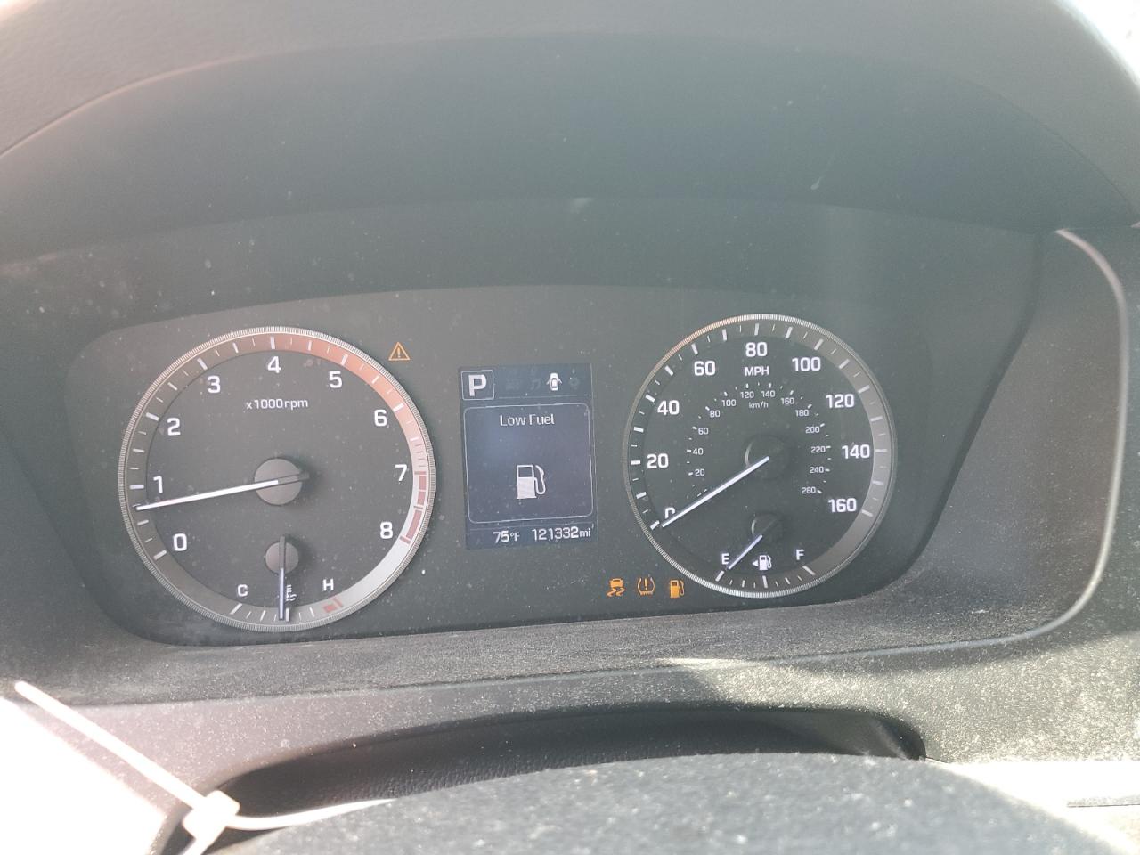2016 Hyundai Sonata - Image 9