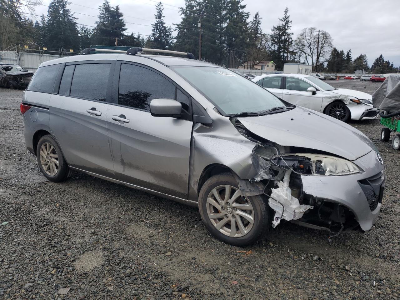 2012 Mazda 5 - Image 4