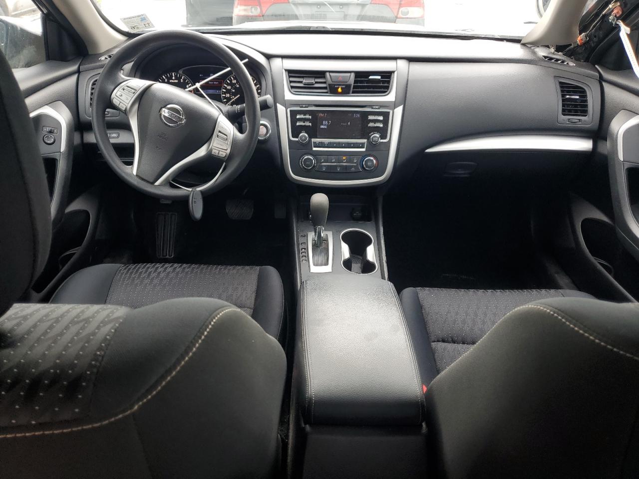 2016 Nissan Altima - Image 8