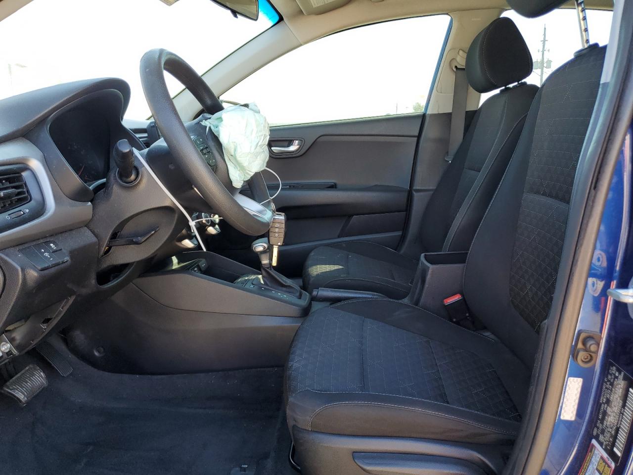 2020 Kia Rio - Image 7