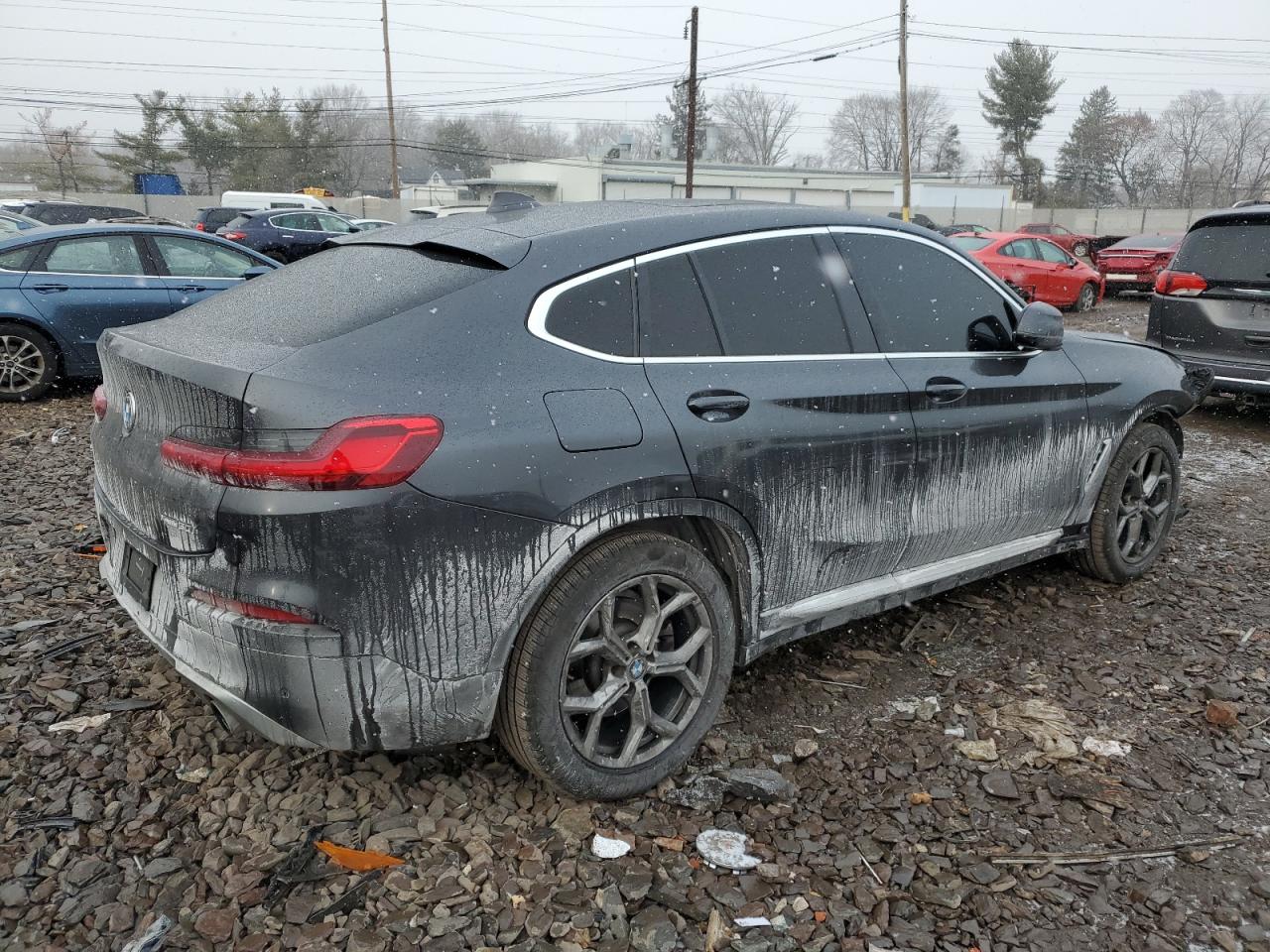 2021 BMW X4 - Image 3