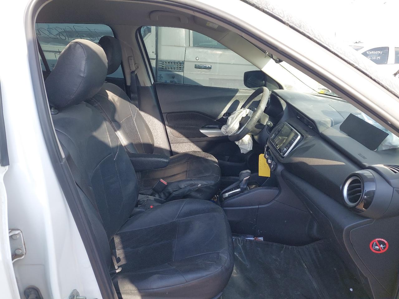 3N1CP5C97NL469017 - 2022 Nissan KICKS - #undefined
