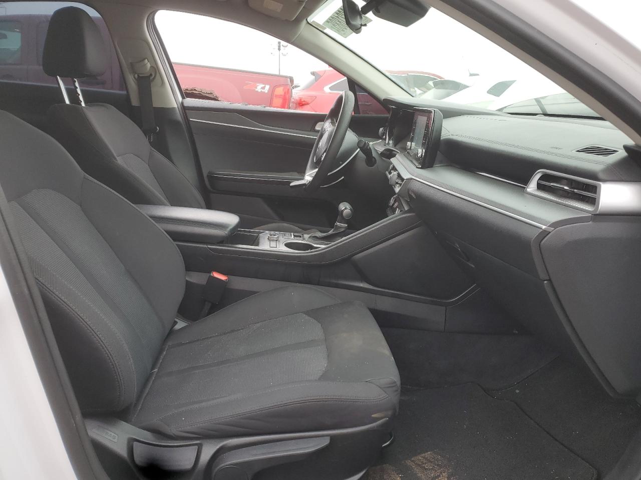 2021 Kia K5 - Image 7
