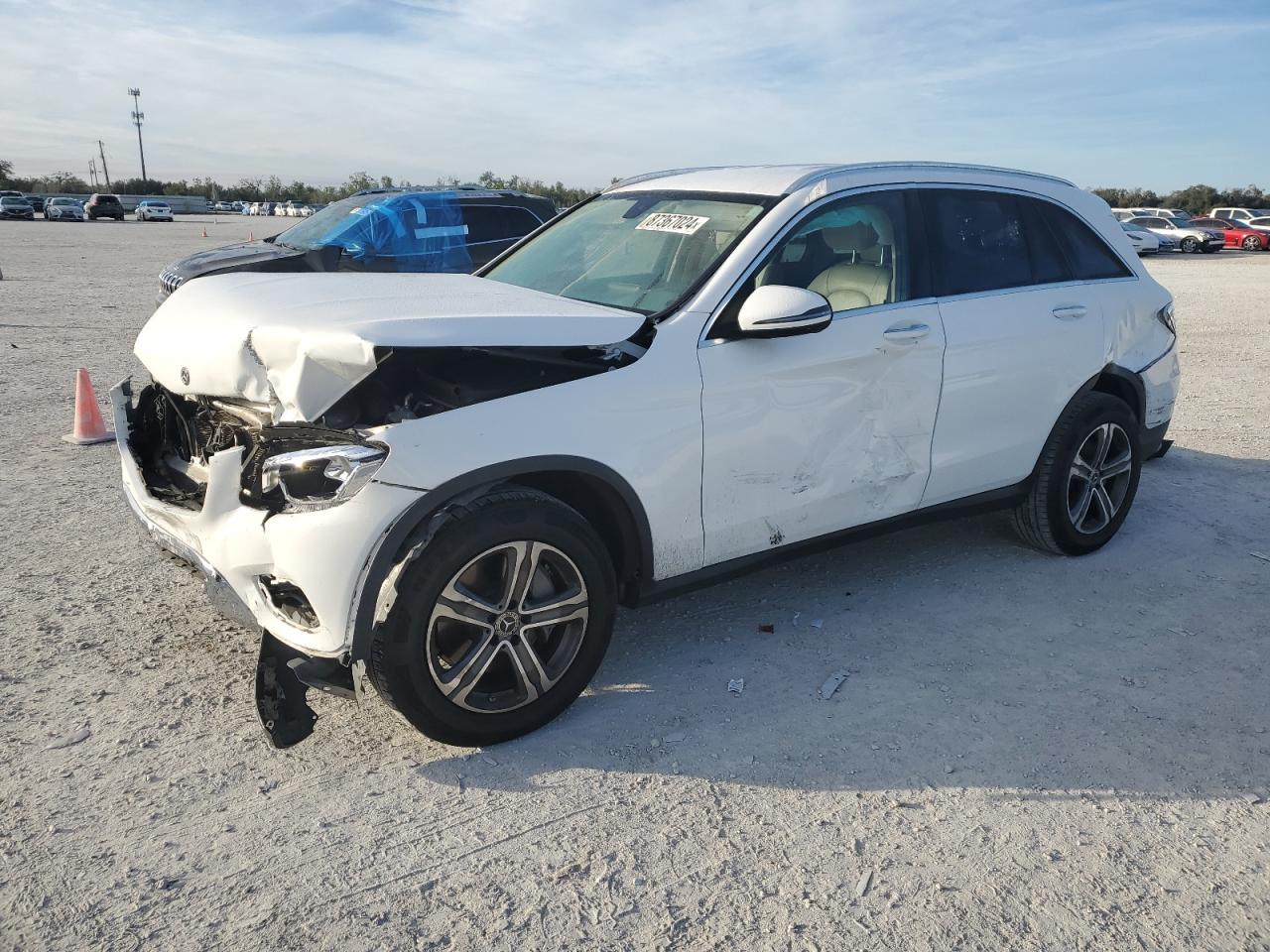 VIN WDC0G4JB7KV157009 2019 MERCEDES-BENZ GLC-CLASS no.1