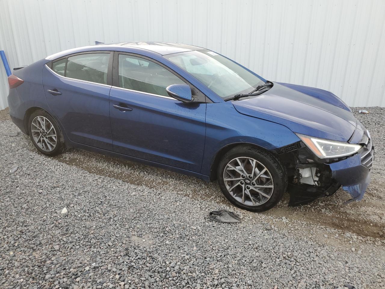 2020 Hyundai Elantra - Image 4